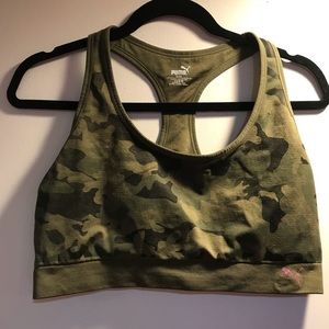 Puma Camo Green Sports Bra -EUC